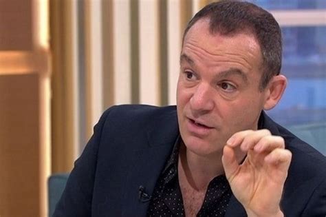 The art of deception: Martin Lewis's magic revealed